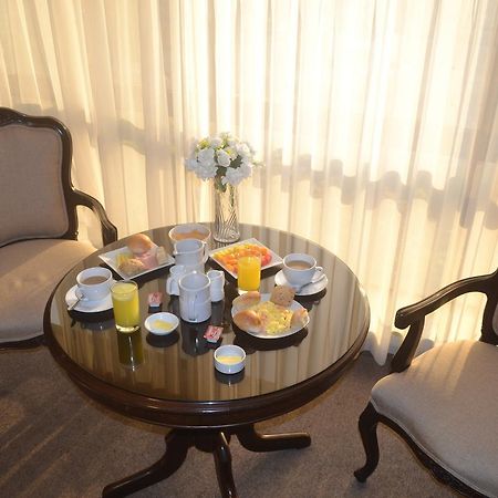 Suites Plaza Las Flores Лима Экстерьер фото