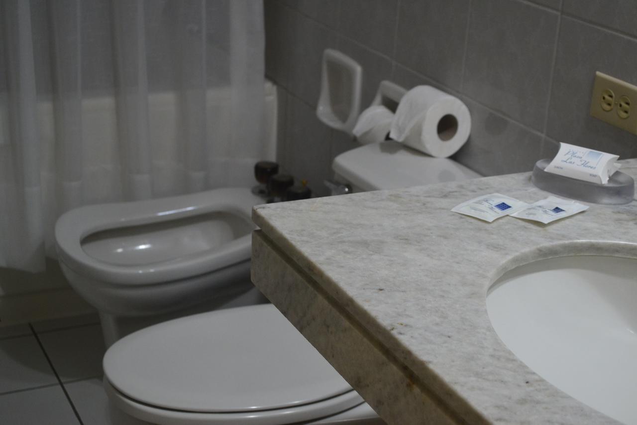 Suites Plaza Las Flores Лима Экстерьер фото
