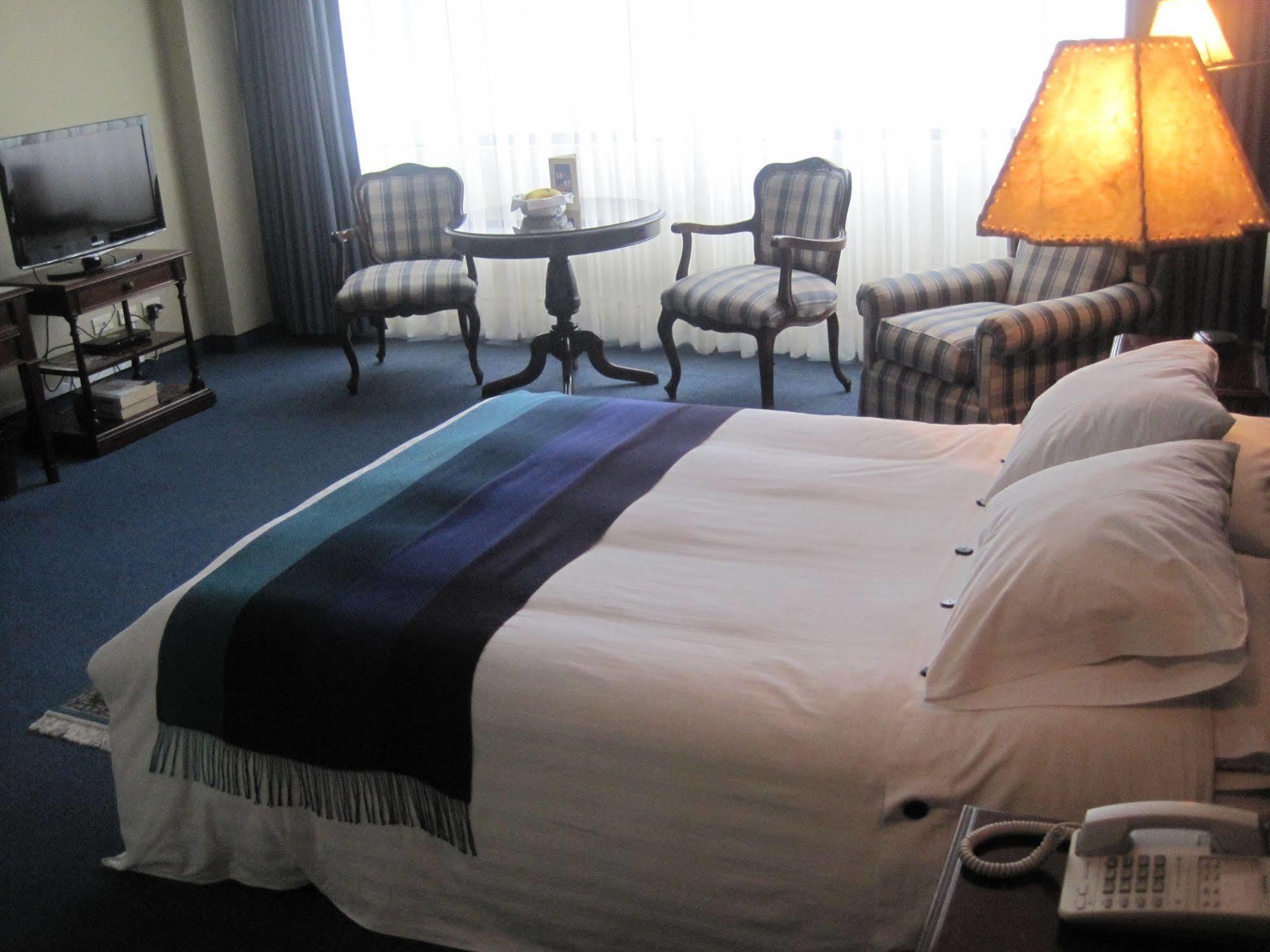 Suites Plaza Las Flores Лима Экстерьер фото